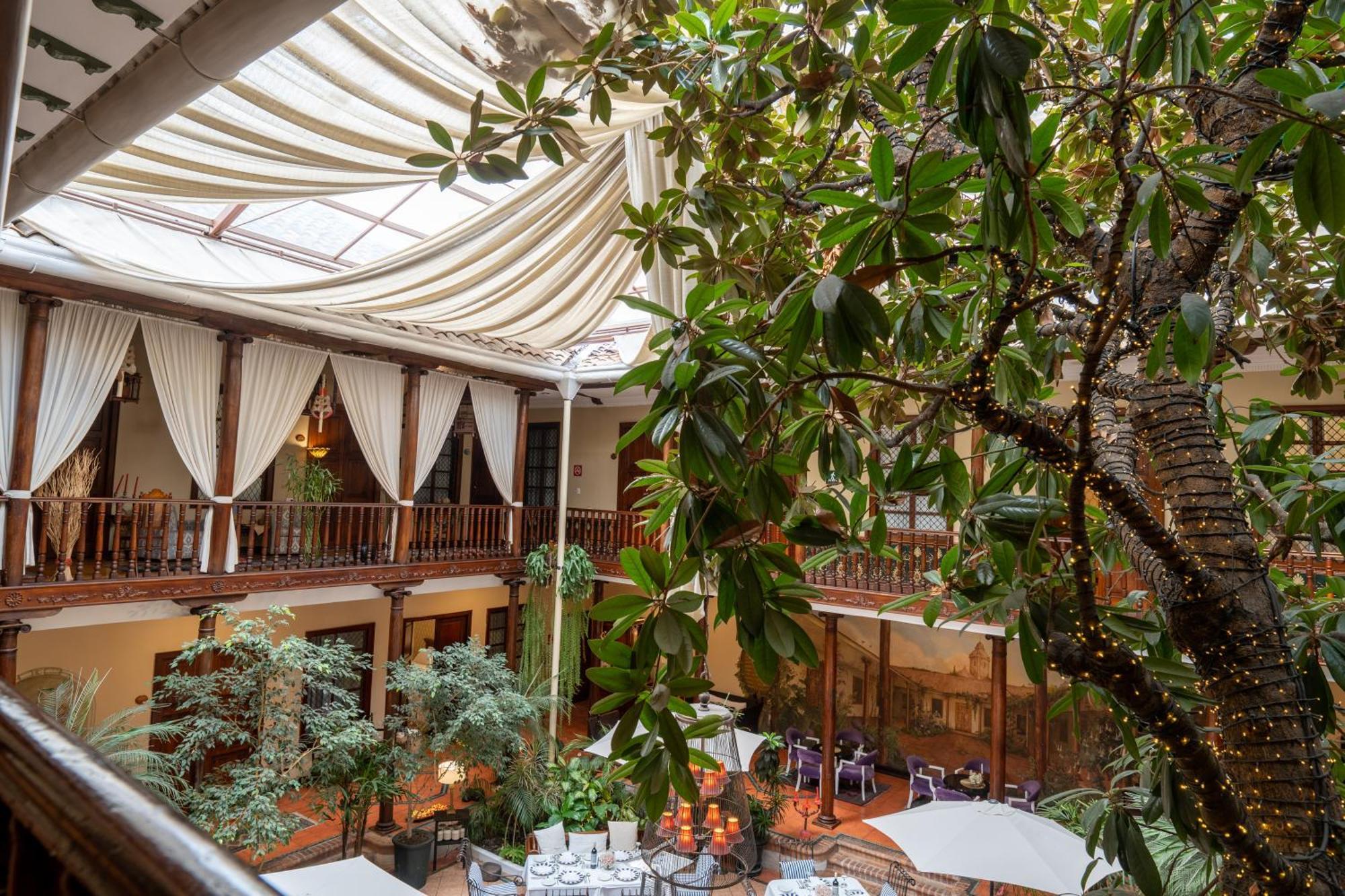 Hotel Boutique Santa Lucia クエンカ エクステリア 写真