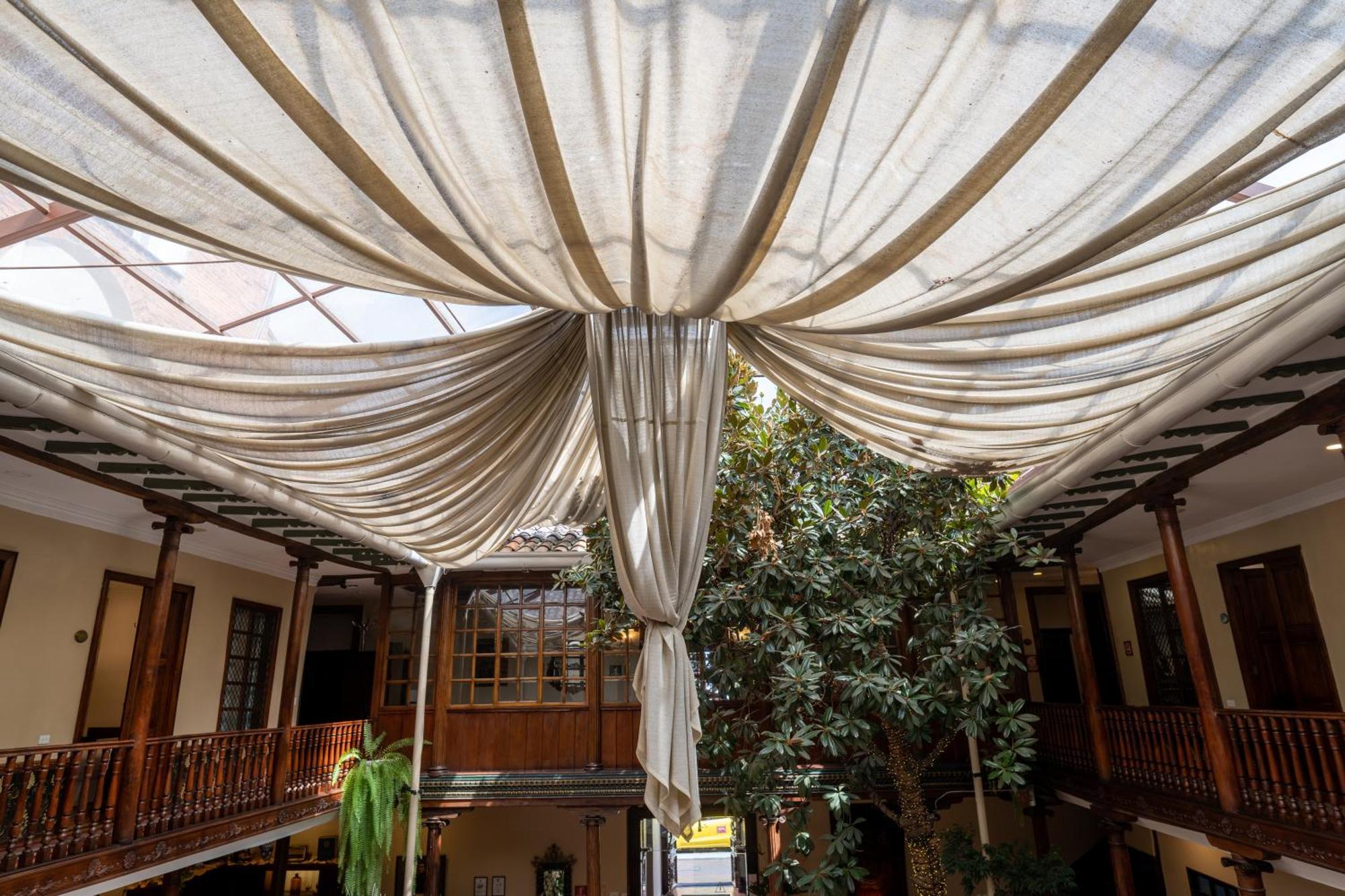Hotel Boutique Santa Lucia クエンカ エクステリア 写真