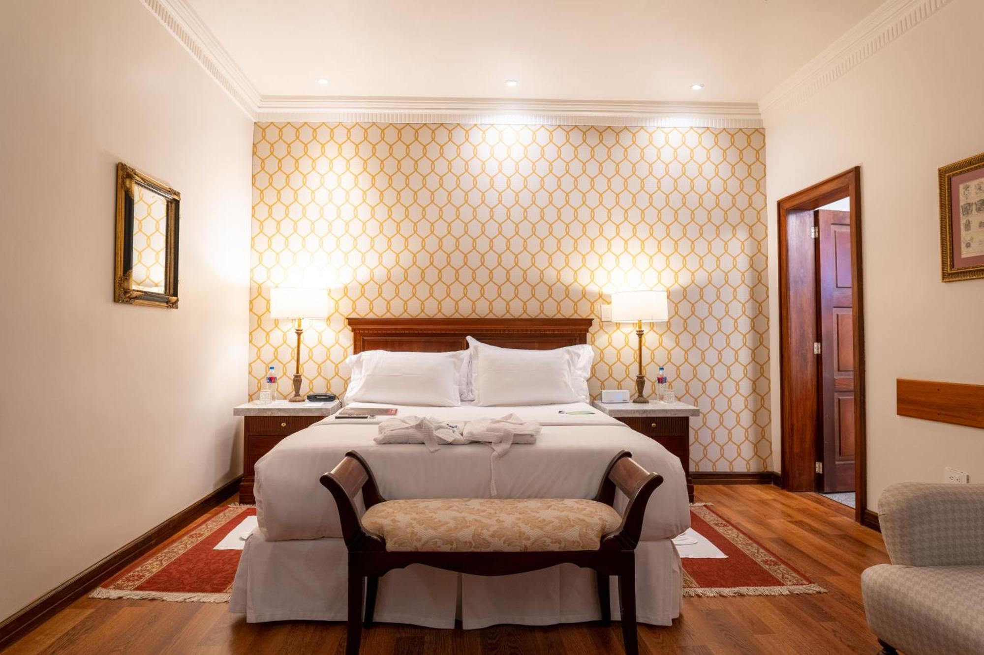 Hotel Boutique Santa Lucia クエンカ エクステリア 写真