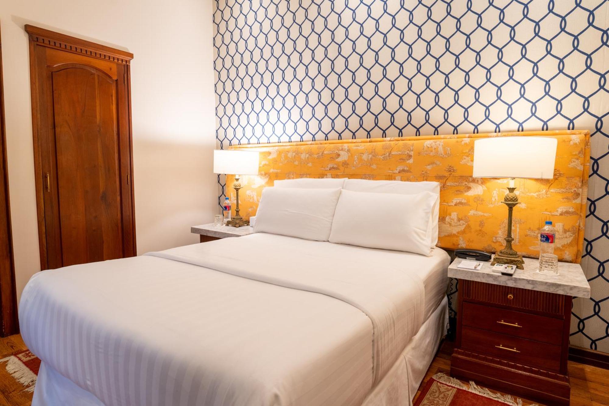 Hotel Boutique Santa Lucia クエンカ エクステリア 写真